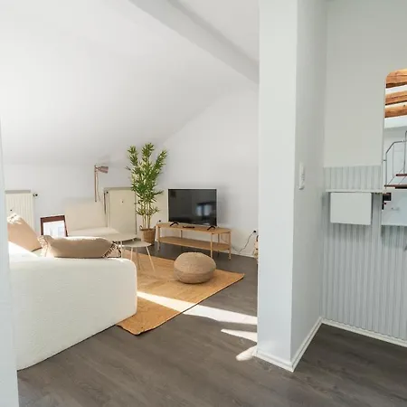 Loftartige Designwohnung In Fuer 6 Personen Апартаменты Бремен